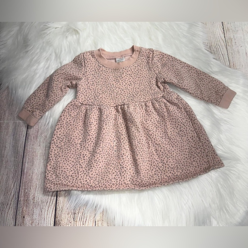 Carters sweater dress size 12 mo.